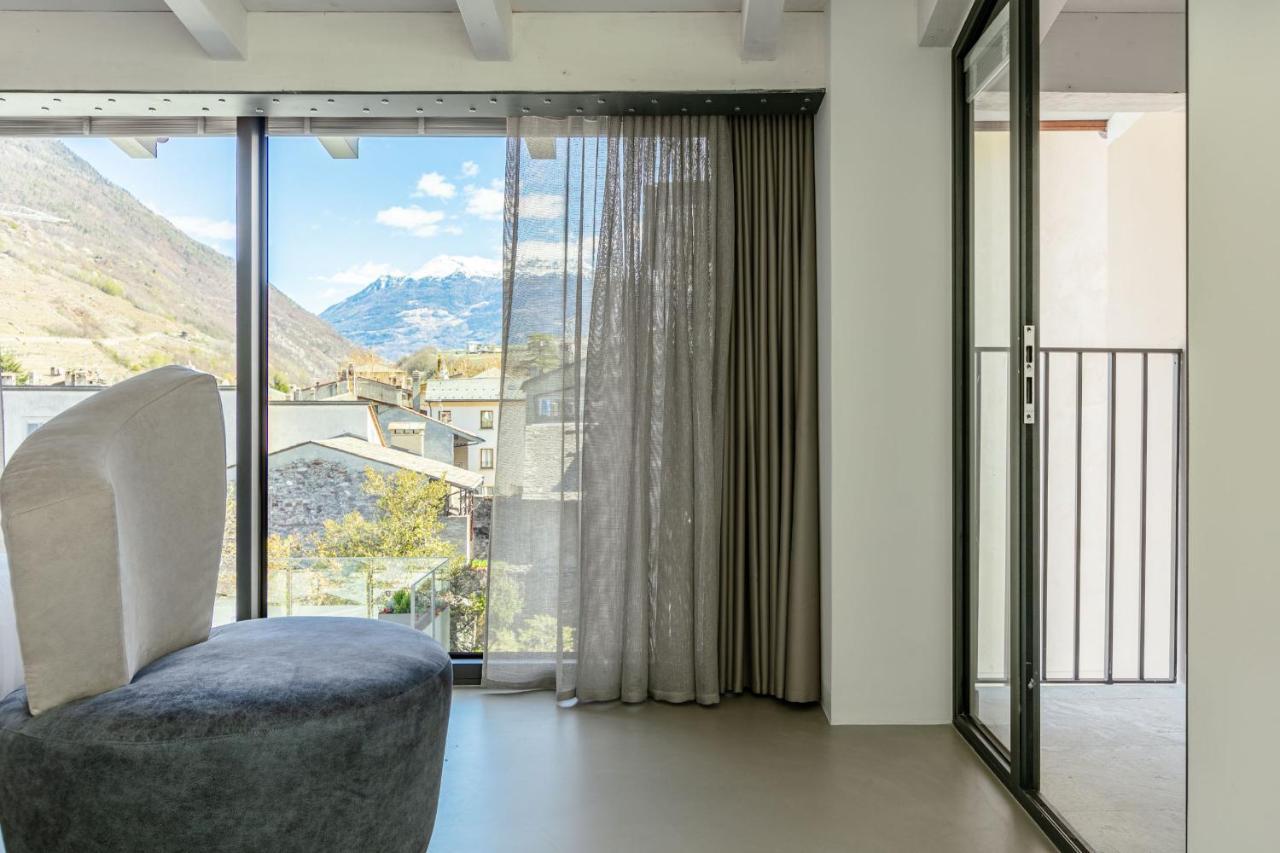 Domus Cavour Rooms&Suites Tirano Zewnętrze zdjęcie