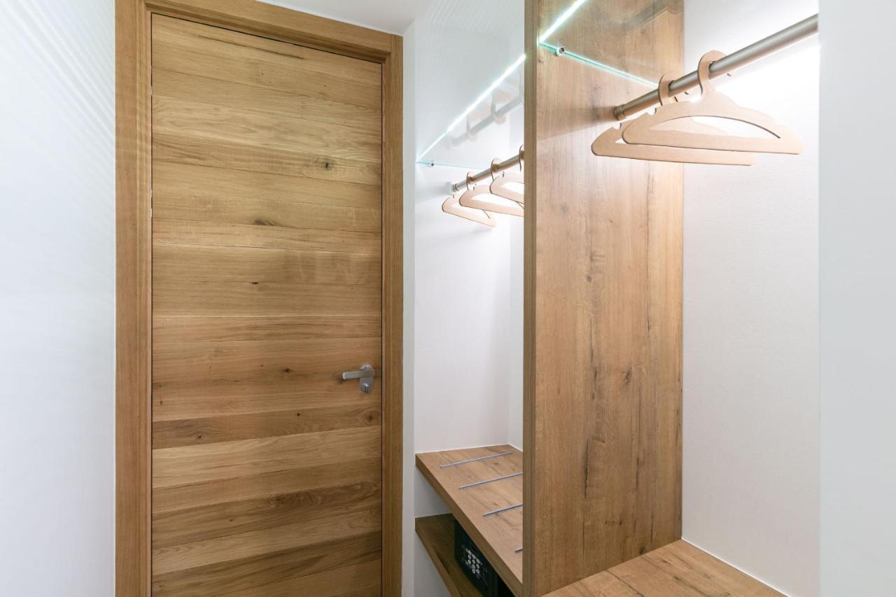 Domus Cavour Rooms&Suites Tirano Zewnętrze zdjęcie