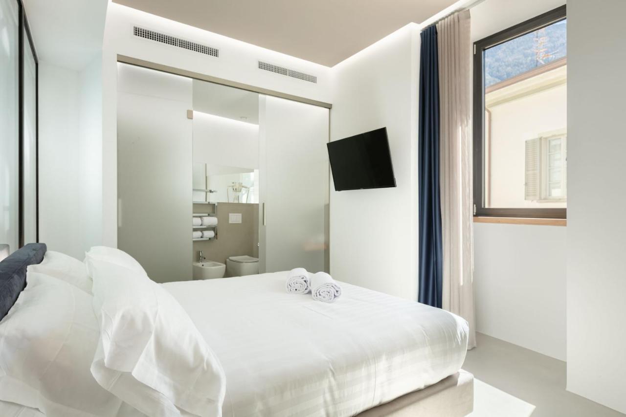Domus Cavour Rooms&Suites Tirano Pokój zdjęcie