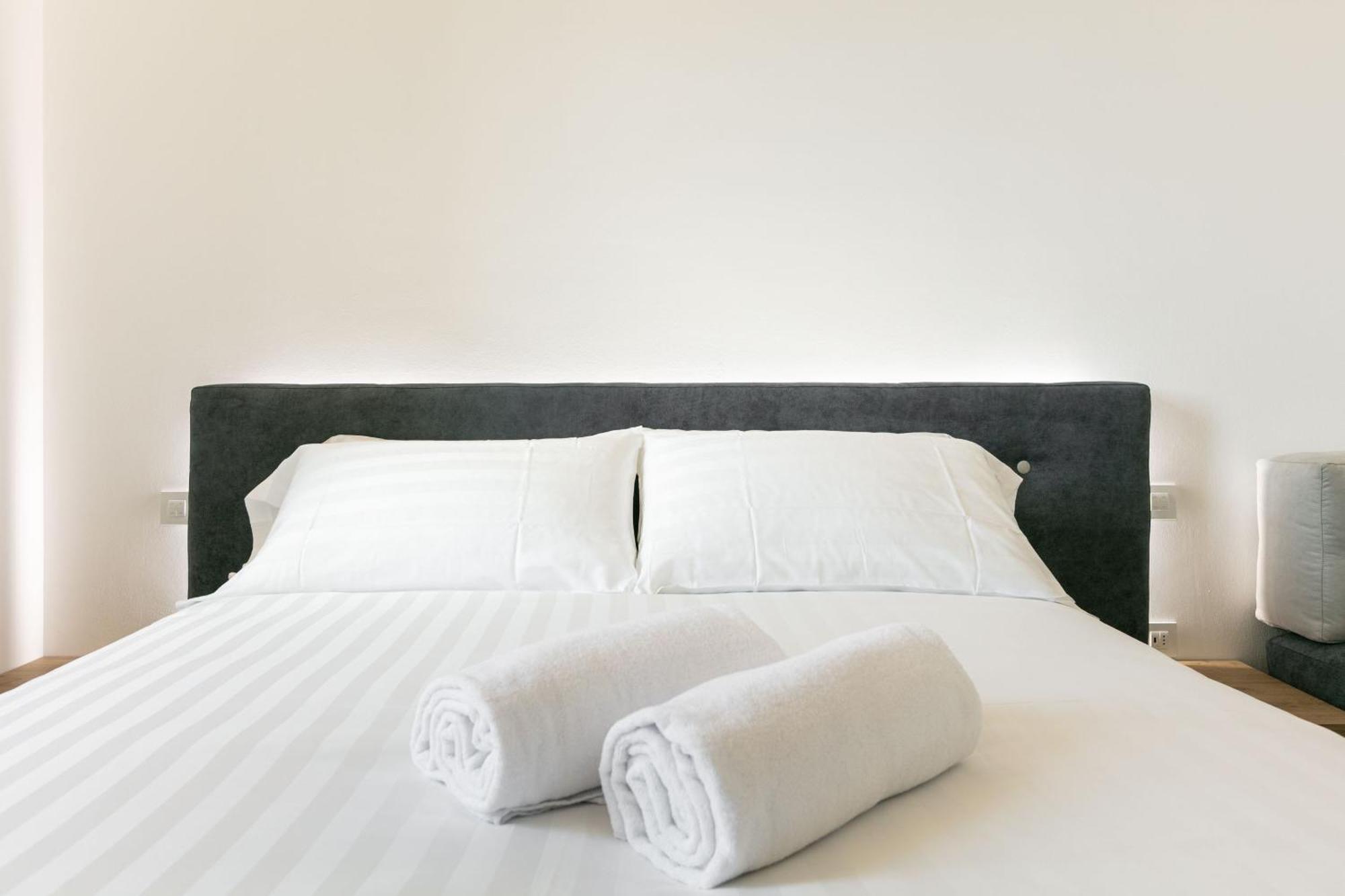 Domus Cavour Rooms&Suites Tirano Pokój zdjęcie